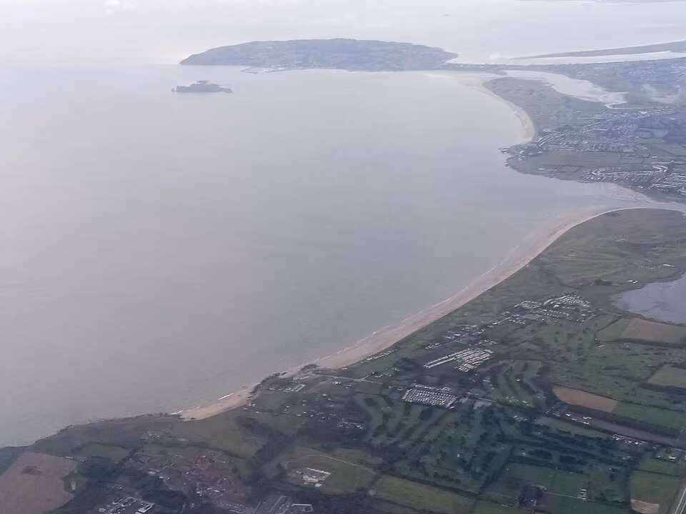 Safe Electric technician isolating hazardous circuit in Donabate & Portrane home